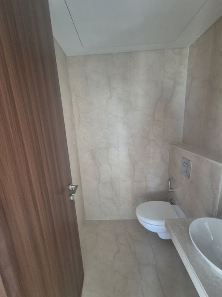 Bathroom, courtyard-by-narang-realty-and-the-wadhwa-group 3 Bedroom 1370 Sq.Ft. Apartment In Pokhran Road No Two Thane 9779016