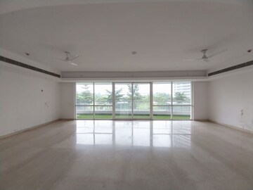 Room in 5 BHK Penthouse at Adani Oyster Grande Phase 2, Sector 102 – for Rent