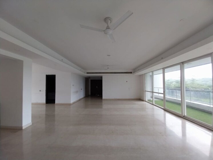 Room, adani-oyster-grande-phase-2 5 Bedroom 4750 Sq.Ft. Penthouse In Sector 102 Gurgaon 9779047