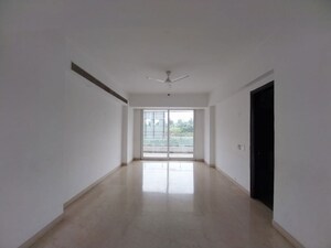 5 BHK Penthouse For Rent in Adani Oyster Grande Phase 2, Sector 102