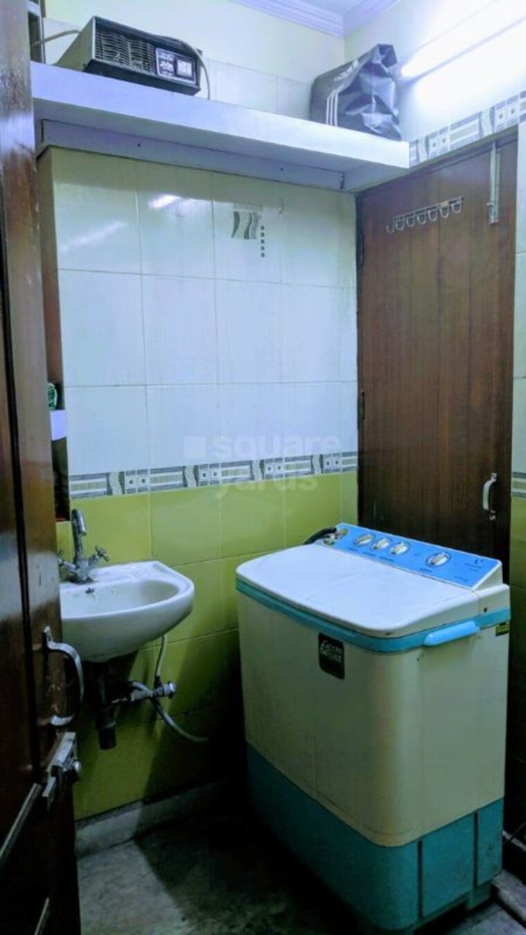 Bathroom, vaishali extension 3 Bedroom 1655 Sq.Ft. Builder Floor In Vaishali Extension Ghaziabad 9778964