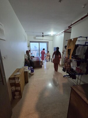 Living Room in 2 BHK Apartment at Kalpataru Paramount E, Kapur Bawdi – for Rent