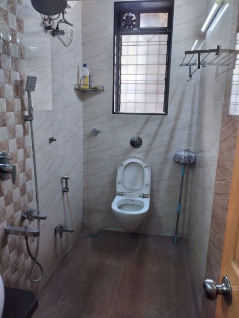 Bathroom, pushpa-mangal-complex 3 Bedroom 1100 Sq.Ft. Apartment In Uthalsar Thane 9779260