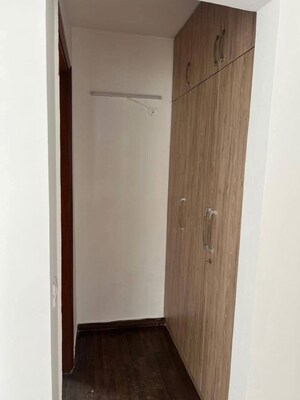 Room in 3 BHK Apartment at Emaar Gurgaon Greens, Sector 102 – for Rent