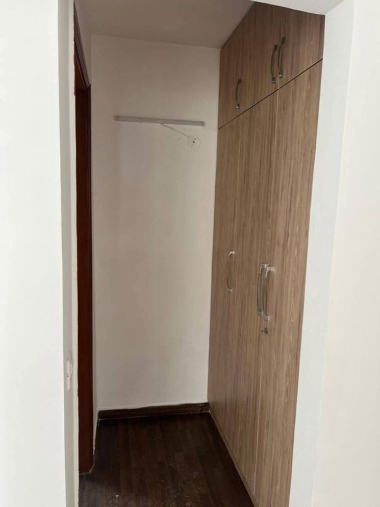 Room, emaar-gurgaon-greens 3 Bedroom 1650 Sq.Ft. Apartment In Sector 102 Gurgaon 9779350