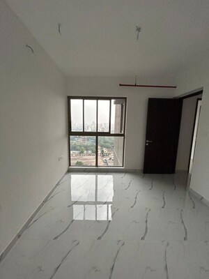 Room in 2 BHK Apartment at Raymond The Address, Pokhran Road No Two – for Rent