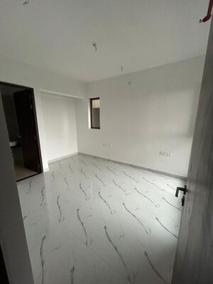 Bathroom in 2 BHK Apartment at Raymond The Address, Pokhran Road No Two – for Rent