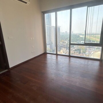 3 BHK Apartment For Rent in Piramal Mahalaxmi, Arthur rd