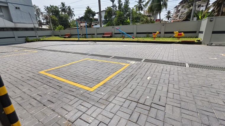 Balcony, panampilly nagar 2 Bedroom 1245 Sq.Ft. Apartment In Panampilly Nagar Kochi 9779369
