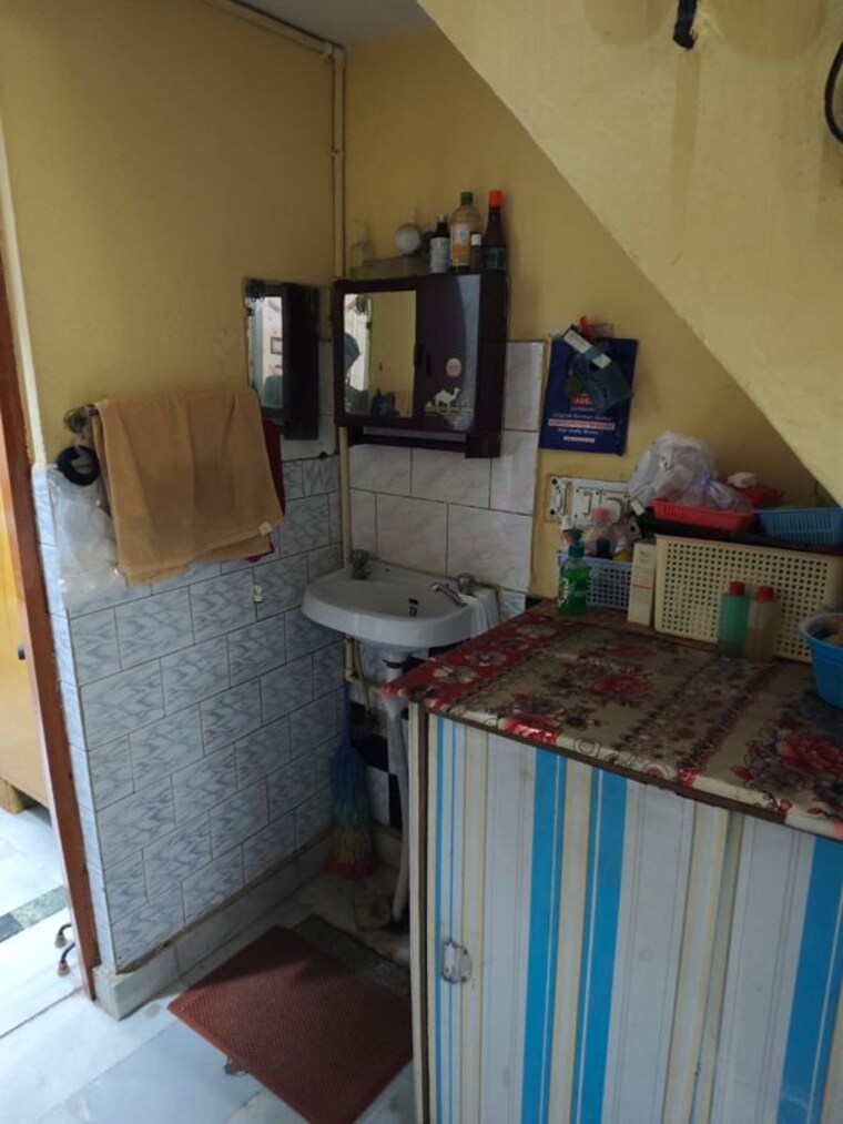 Bedroom, rohini sector 7 2 Bedroom 350 Sq.Ft. Independent House In Rohini Sector 7 Delhi 9779379