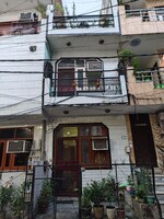 2 BHK 350 Sq.Ft. Independent House in Rohini Sector 7