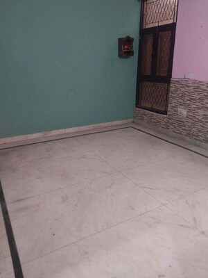 Room in 1 RK Apartment at Vaishali Sector 6 – for Sale