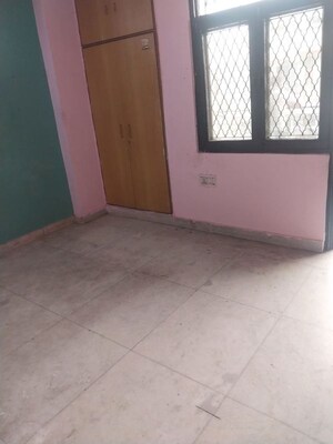 Room in 1 RK Apartment at Vaishali Sector 6 – for Sale