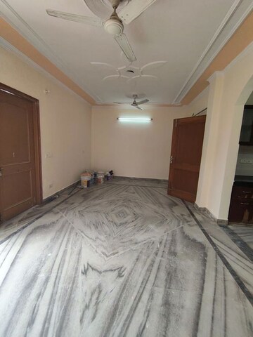 Bedroom in 1 BHK Builder Floor at Sector 47 – for Rent