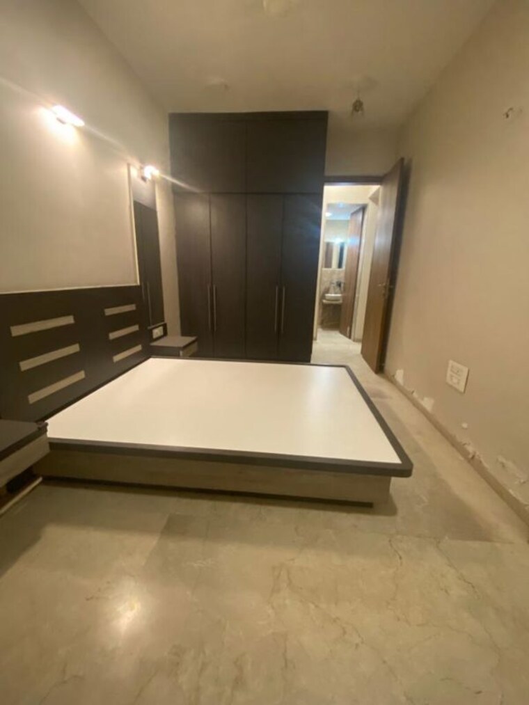 Room, dosti acres 2 Bedroom 680 Sq.Ft. Apartment In Dosti Acres Mumbai 9779358