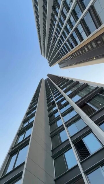 Staircase in 2 BHK Apartment at Sunteck City Avenue 4, Goregaon West – for Rent