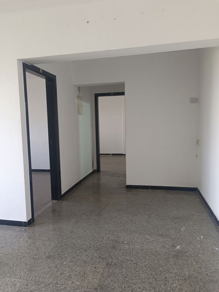 Room, oshiwara 2 Bedroom 680 Sq.Ft. Apartment In Oshiwara Mumbai 9774858