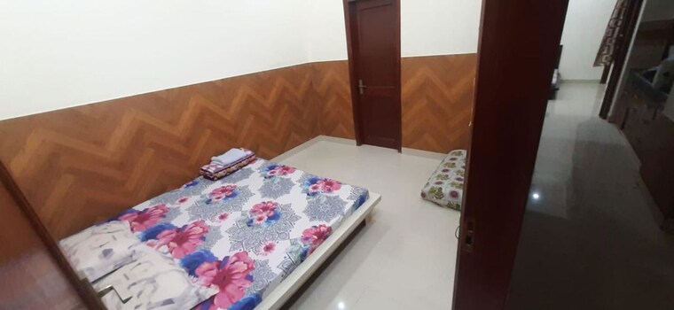 Bedroom, dlf phase iv 2 Bedroom 200 Sq.Ft. Builder Floor In Dlf Phase iv Gurgaon 9779468
