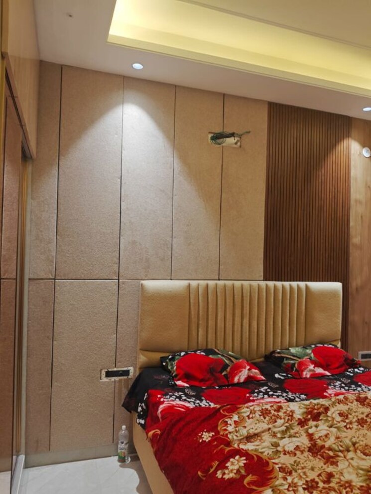 Bedroom, ansal-api-versalia 4 Bedroom 300 Sq.Yd. Builder Floor In Sector 67a Gurgaon 9779383