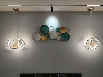 Furnished Amenities in 4 BHK Apartment at Lodha Marquise, Worli – for Rent