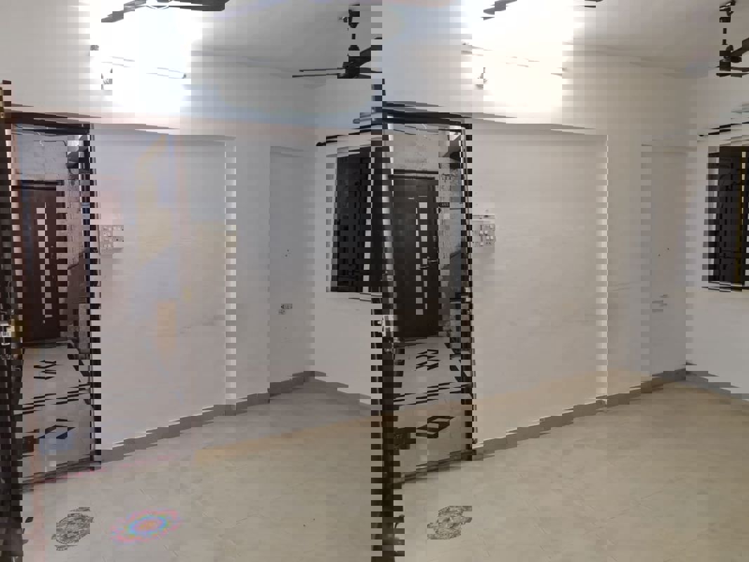 1 BHK + Pooja Room,Extra Room Apartment For Sale in Dosti Acres