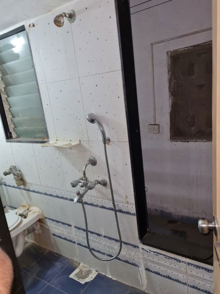 Balcony, dosti acres 1 Bedroom 410 Sq.Ft. Apartment In Dosti Acres Mumbai 9779447