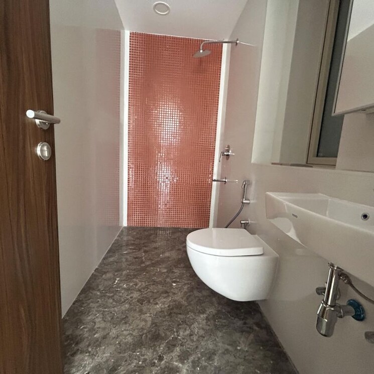 Team Area, lodha-the-park 3 Bedroom 1090 Sq.Ft. Apartment In Century Mills Mumbai 9779539