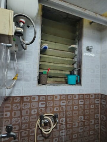 Bathroom in 1 RK Apartment at Lower Parel West – for Rent