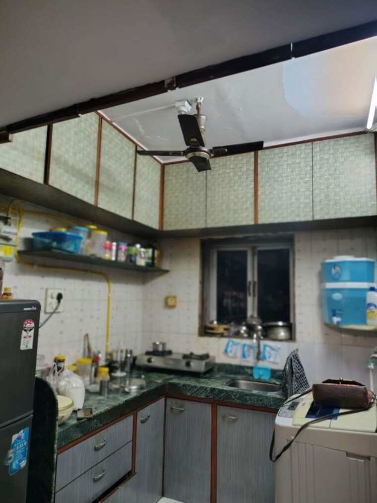 Kitchen, lower parel west 1 RK 266 Sq.Ft. Apartment In Lower Parel West Mumbai 9779581