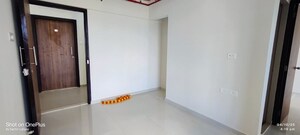 Room in 1 BHK Apartment at Dosti Greater Thane, Kalher – for Rent