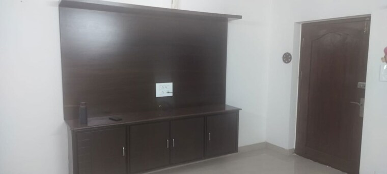 undefined, navabharath nagar 3 Bedroom 1650 Sq.Ft. Apartment In Navabharath Nagar Guntur 9759694