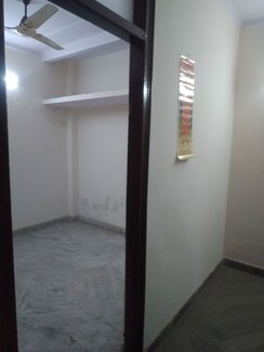 1.5 BHK Builder Floor For Rent in Govindpuri