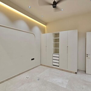 Room in 3 BHK Apartment at Indiabulls Sky Forest, Dighe Nagar – for Rent