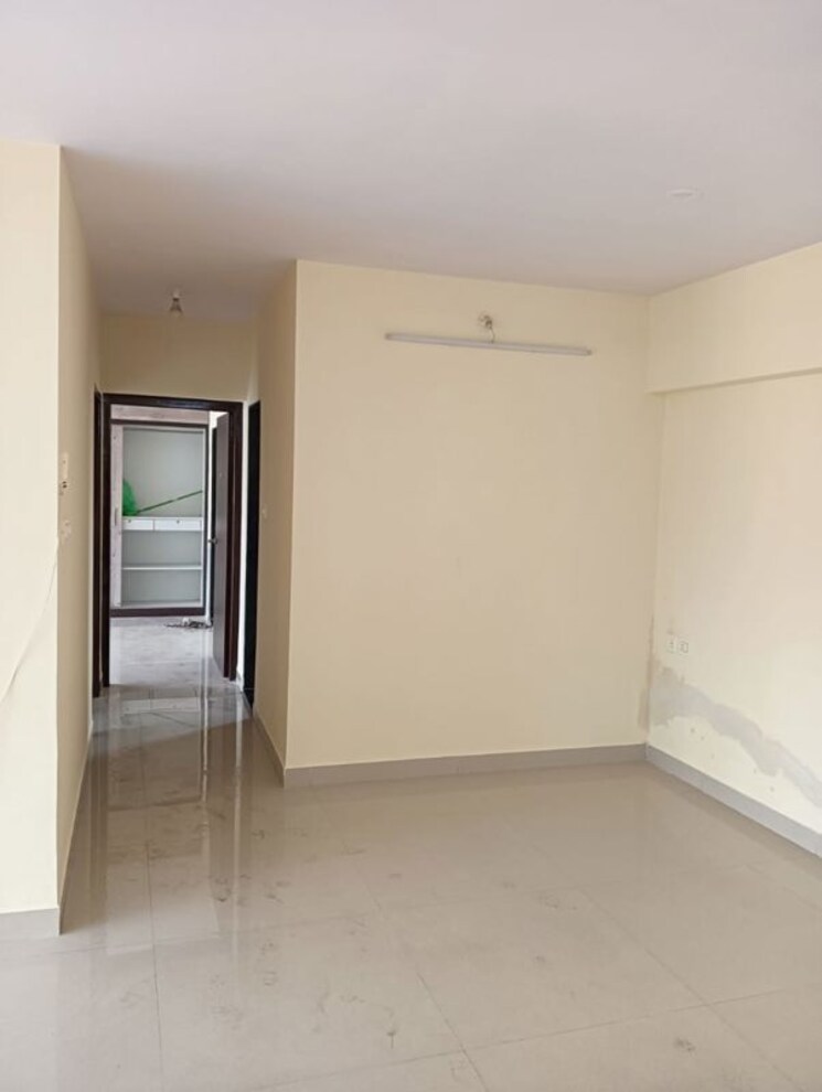 Room, rajnigandha-chs-vasant-vihar 3 Bedroom 1000 Sq.Ft. Apartment In Vasant Vihar Thane 9779732