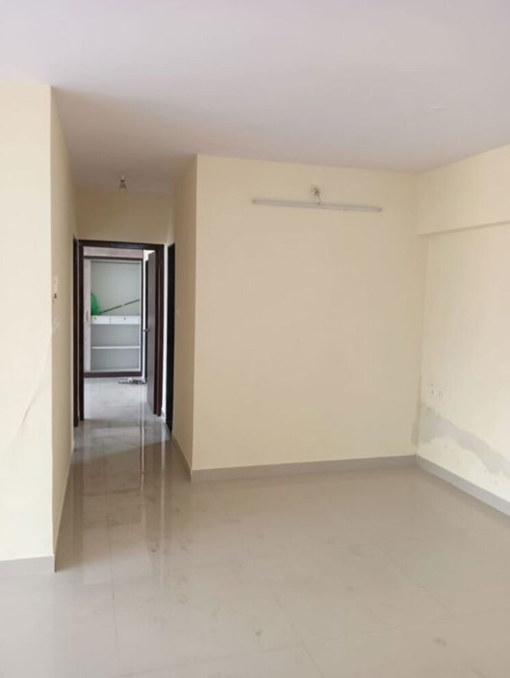 Room, rajnigandha-chs-vasant-vihar 3 Bedroom 1000 Sq.Ft. Apartment In Vasant Vihar Thane 9779732