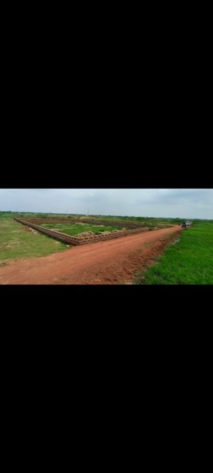 Garden, oro-avenue  1400 Sq.Yd. Plot In Sijua Bhubaneswar 9779736
