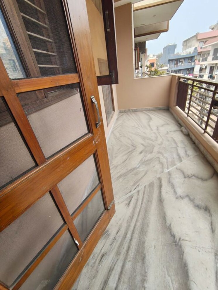 Balcony, south city 1 1 Bedroom 902 Sq.Ft. Builder Floor In South City 1 Gurgaon 9779740