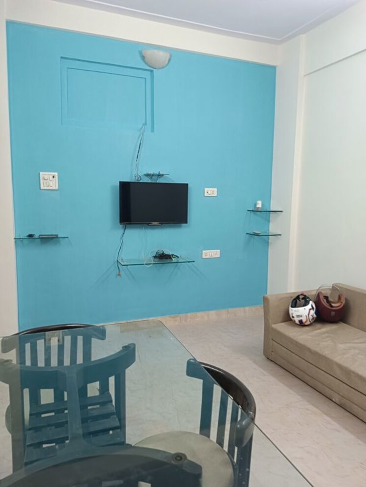 Living Room, vinod-villa-worli 1 Bedroom 500 Sq.Ft. Apartment In Worli Mumbai 9779818