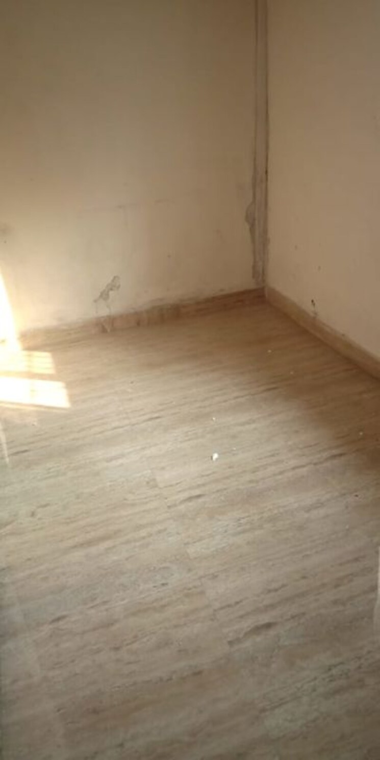 Room, omaxe-heights 2 Bedroom 1500 Sq.Ft. Apartment In Sector 86 Faridabad 9779819