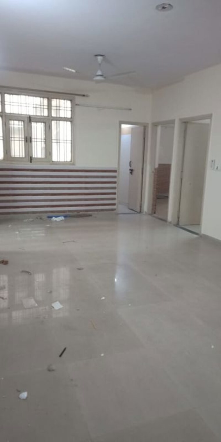 Room, omaxe-heights 2 Bedroom 1500 Sq.Ft. Apartment In Sector 86 Faridabad 9779819