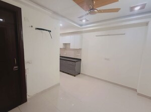 1 BHK Builder Floor For Rent in Sector 38