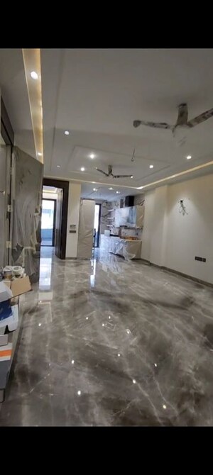 3 BHK Apartment For Rent in Pitampura