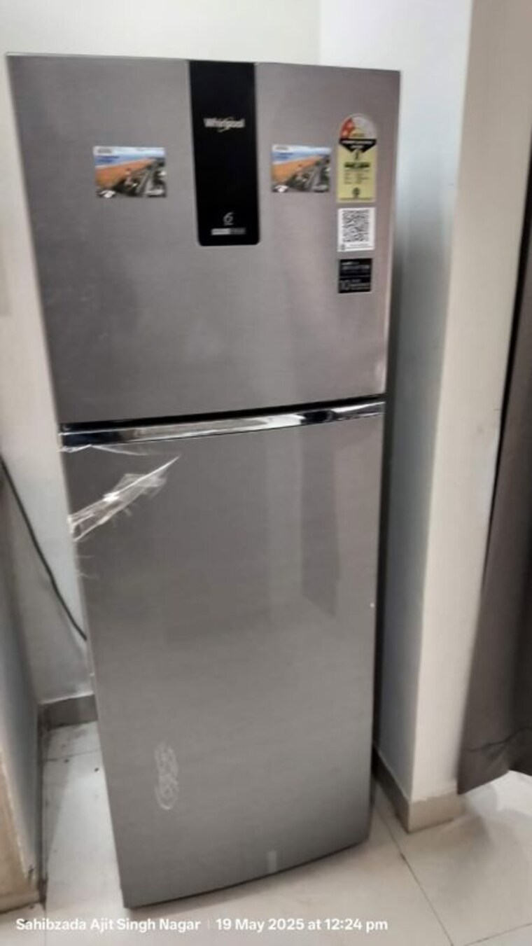 Room, sushma-valencia 3 Bedroom 1900 Sq.Ft. Apartment In International Airport Road Zirakpur 9779854