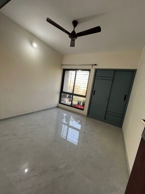Room in 2 BHK Apartment at Ten United Athashri, Dhanori – for Rent
