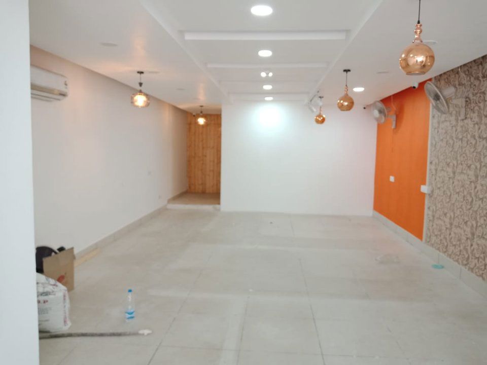 Showroom For Rent in Sector 44