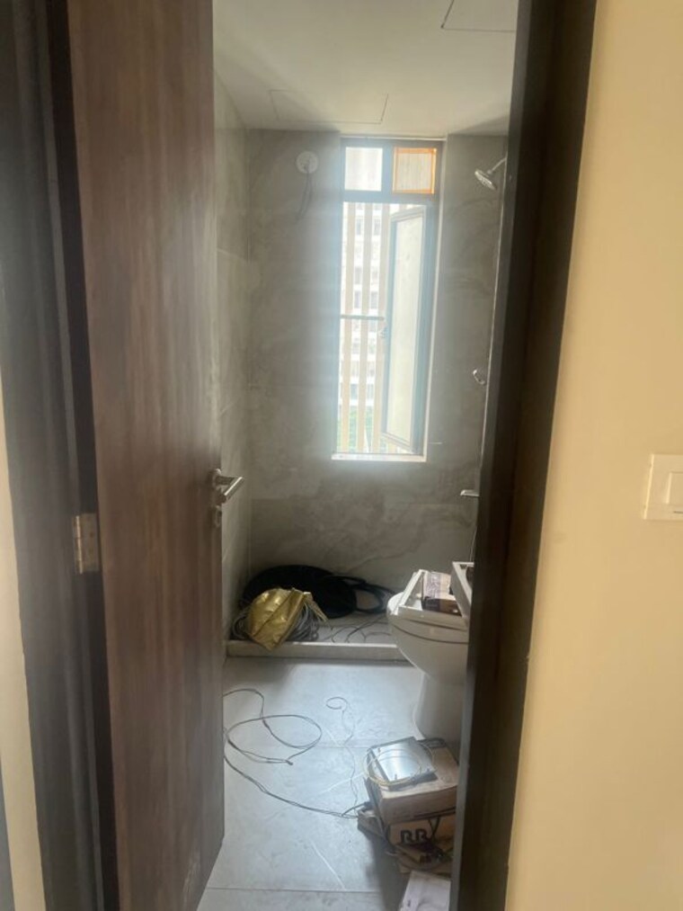 Bathroom, hubtown-the-premiere 3 Bedroom 1140 Sq.Ft. Apartment In Andheri West Mumbai 9779977