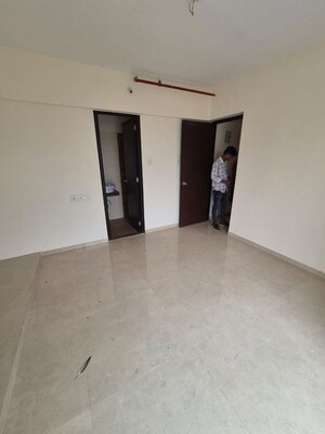 Room in 2 BHK Apartment at STG Atlantis, Panch Pakhadi – for Sale