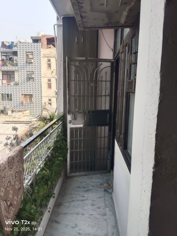 Balcony, kalkaji 2 Bedroom 800 Sq.Ft. Builder Floor In Kalkaji Delhi 9779985