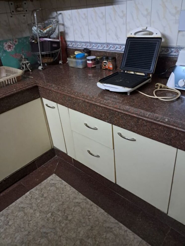 Kitchen, sector 55 1 Bedroom 1100 Sq.Ft. Villa In Sector 55 Noida 9780062