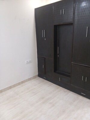 Room in 2 BHK Builder Floor at Rohini Sector 11 – for Rent